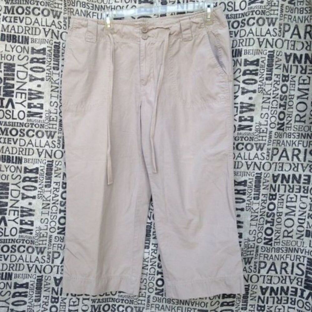 Bass size 12 capris beige women’s pants 100 % cotton